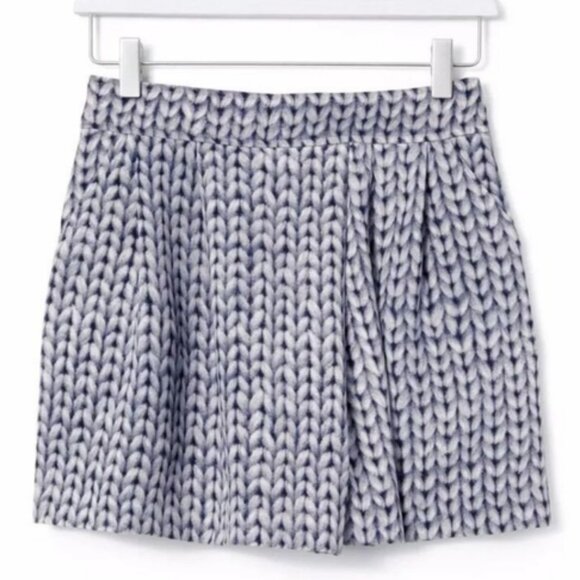 Banana Republic Faux Cable Knit Mini Skort - Size 4 - Picture 6 of 9